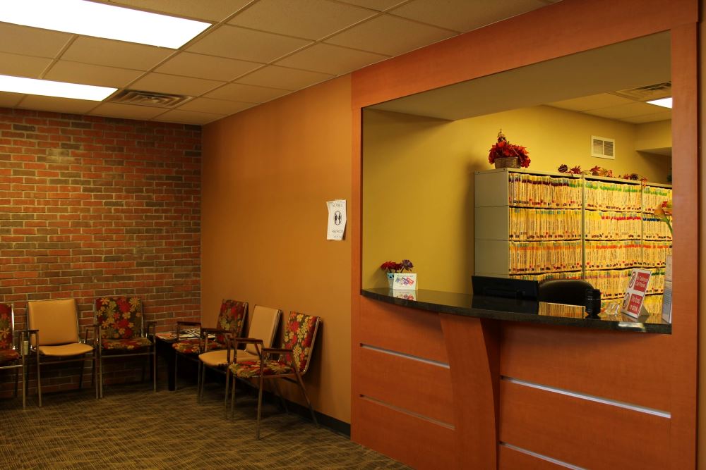 Primary Family Dental in Joliet Waiting area